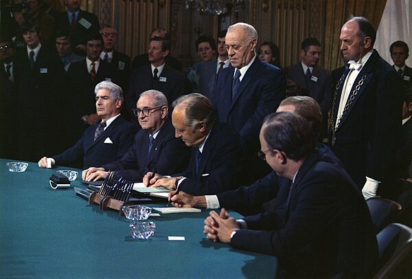 1973